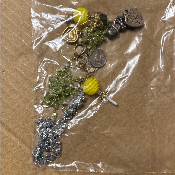 Ivy - Picture 15 of 15